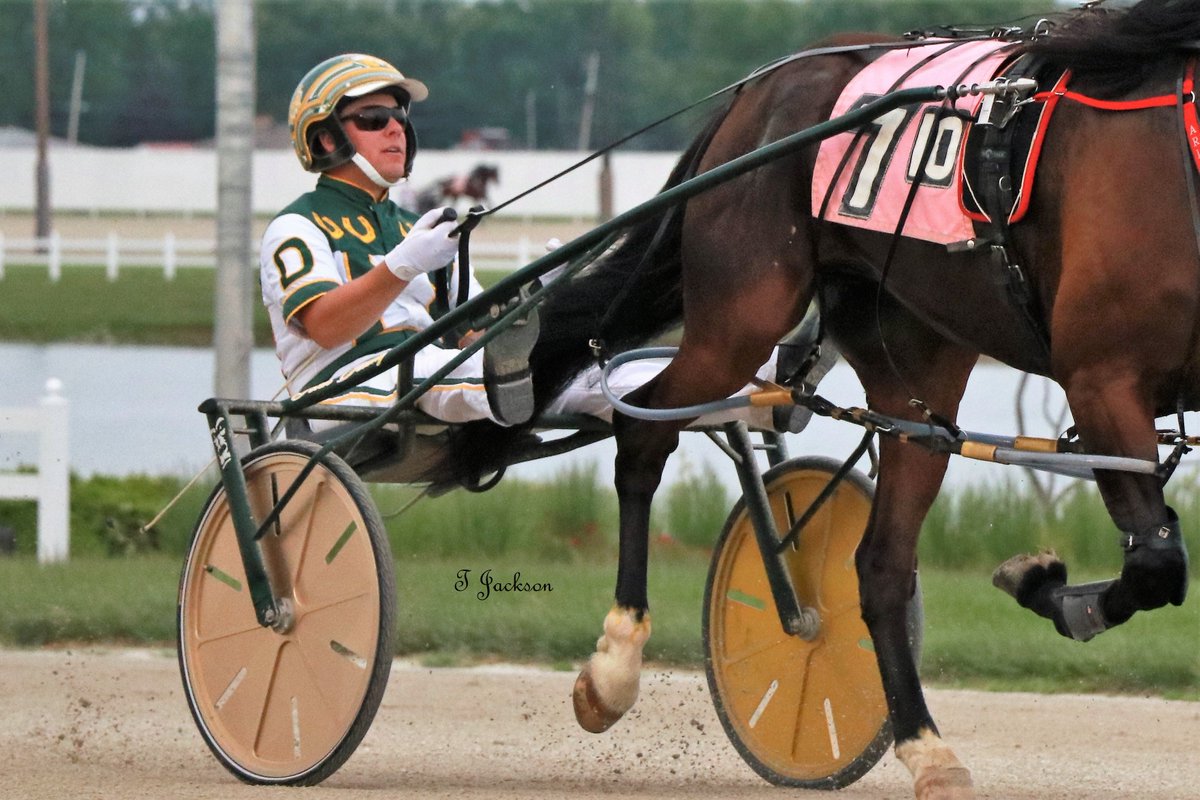 hoosiernations's tweet photo. @triplemracing @MacomberJr @Chris_wponies @JoannKi32885615 @rebelsart @jtlburn @kimberlymoier @GlenPeckinpaugh @KathleenBaitzel @elliotgordon2 @joe_norte @SadandSulk @racing_fillies @blongphee67 @INStandardbred @HoP_Racing @musicalhossgal @tlvonline @miller_marijane @russell_swenton @RustyVorhees @GlenRmiller64 @RoseMags_ @GunnarDunning @BradA53472906 At Hoosier last night
#GrandSlam SamWidger #BrilliantStrikeN #SannaCruzaA #WisdomTree #SouthwindChrome
#HatTrick RossLeonard #DoubleAGoldrush #DoubleAccount #ThisPeachRocks
#DrivingDouble @jdelongracing #MuscularBabe #VoomOrBang
Congrats gentlemen! #PlayHP
@CLANCYO5 https://t.co/XCarCooEu4