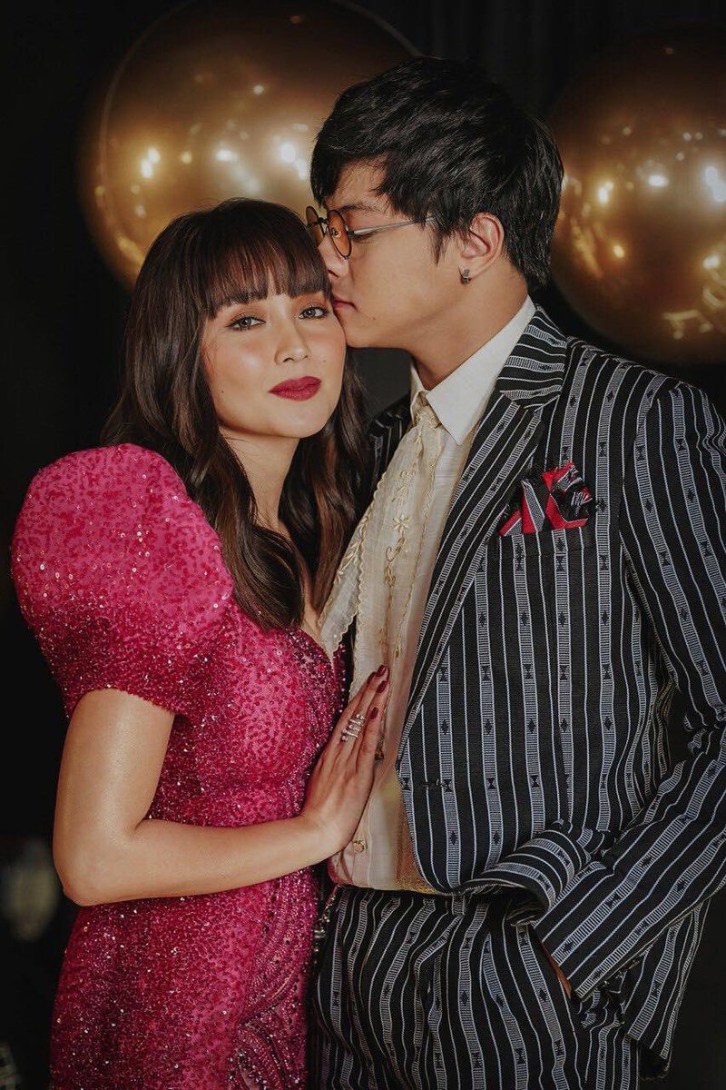 _djchacha's tweet photo. Pakasal na kayo pls 😂💙 https://t.co/AfZKaNtawY