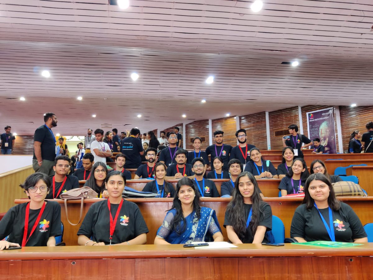 preetisha1006's tweet photo. @YouthParlia a platform where #youth saplings were watered with the knowledge of democracy and it's challenges that unleashed some new dimensions of  growth https://t.co/uAQknMsOwD