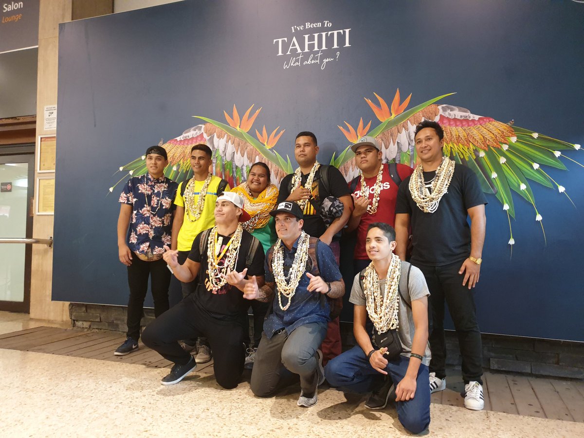 Ils quittent ce soir la #Polynésie pour deux ans d'études en alternance en Métropole au sein du groupe #Engie #ENSIATE
Tous nos souhaits de réussite dans cette belle aventure.
Avec le soutien #EDTEngie et #LADOM