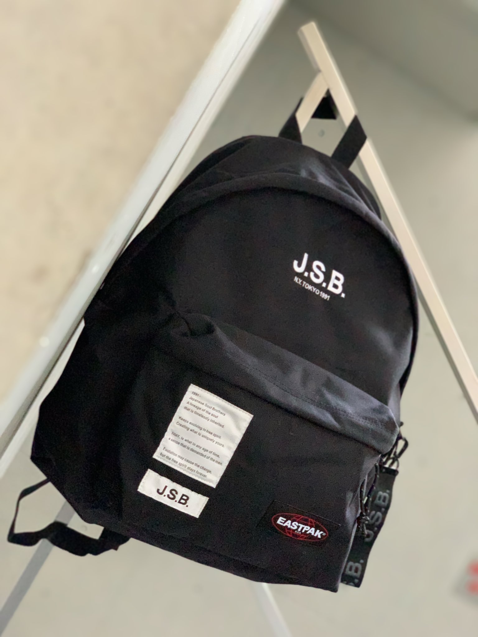 三代目JSBのコラボリュックです。 三代目 J SOUL BROTHERS × ローソン