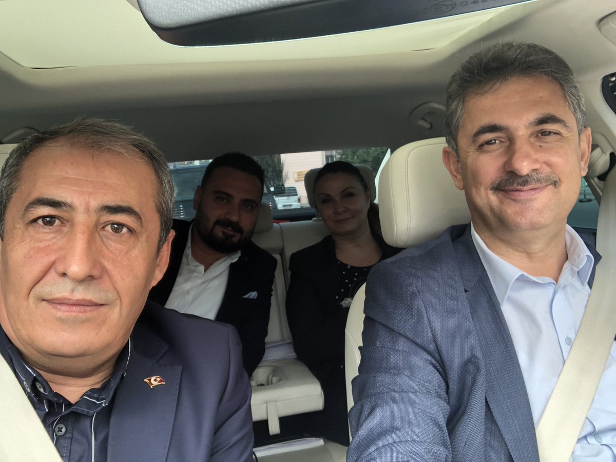 TaylanDar's tweet photo. Belediye başkanımız @MuratKoseMamak, ilçe başkanımız @MehmtAli_Demir ve Kadın kolları başkanımız @SelmaVenedik le birlikte  Mamaklı hemşehrilerimizi ziyaret için yollardayız. https://t.co/e0pJfApSDB