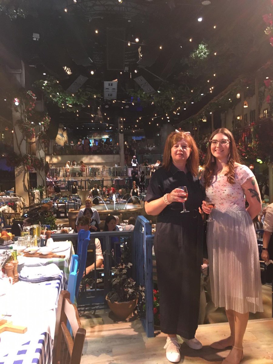JULIEMSTEWART's tweet photo. Had the most amazing day at #MammaMiaTheParty , great food , amazing set and such an immersive fun show. You need to see it #WantToDoItAgain https://t.co/6bLEw8DIX8