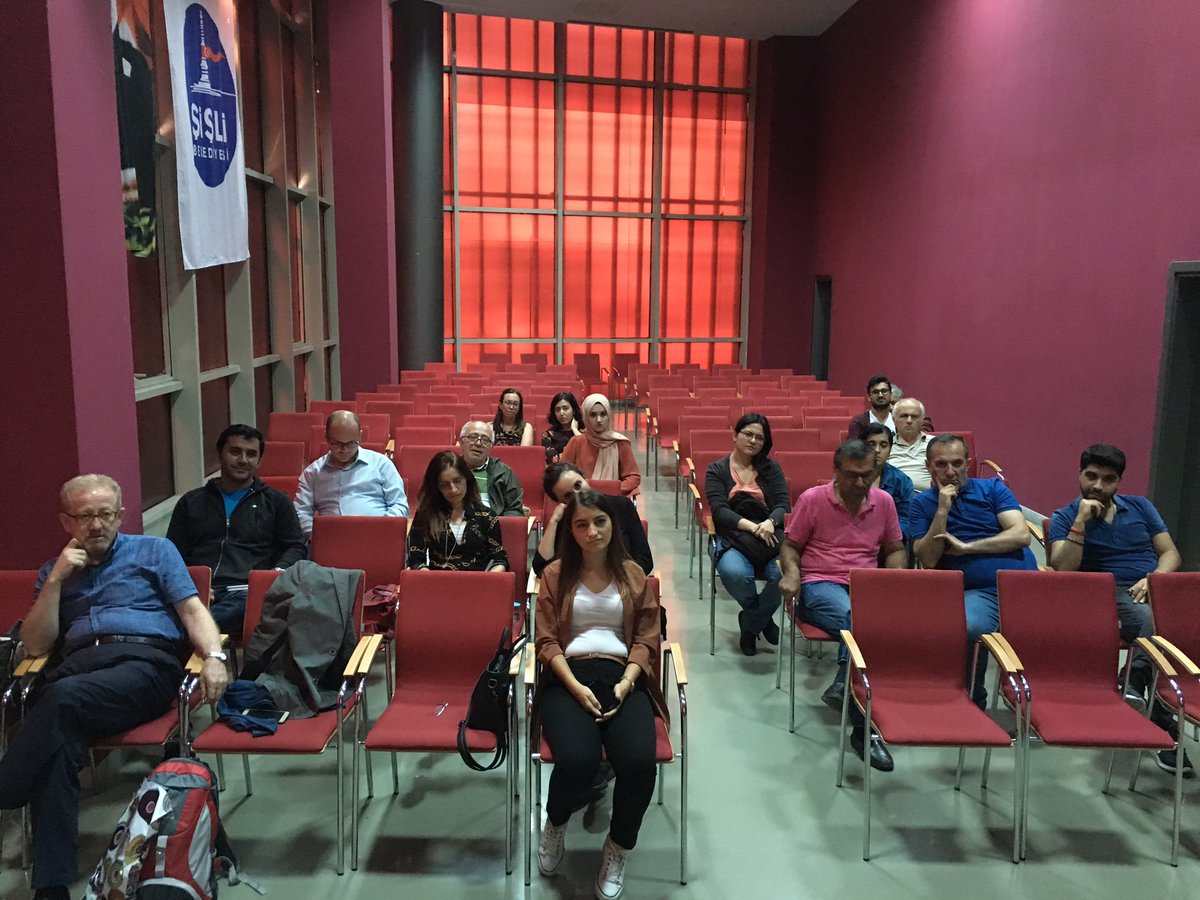 #TarıkAkanToplantıları2 Pazar günü aramızda olan meslektaşlarımıza teşekkür ederiz. 2. oturum devam ediyor. #BilgiveBelgeYönetimiAlanındaKurumKültürüvePolitikası <a href="/nhvakfi/">Nâzım Hikmet Kültür ve Sanat Vakfı</a> <a href="/sislibelediyesi/">Şişli Belediyesi</a> <a href="/tkdistanbulsube/">Türk Kütüphaneciler Derneği İstanbul Şubesi</a>