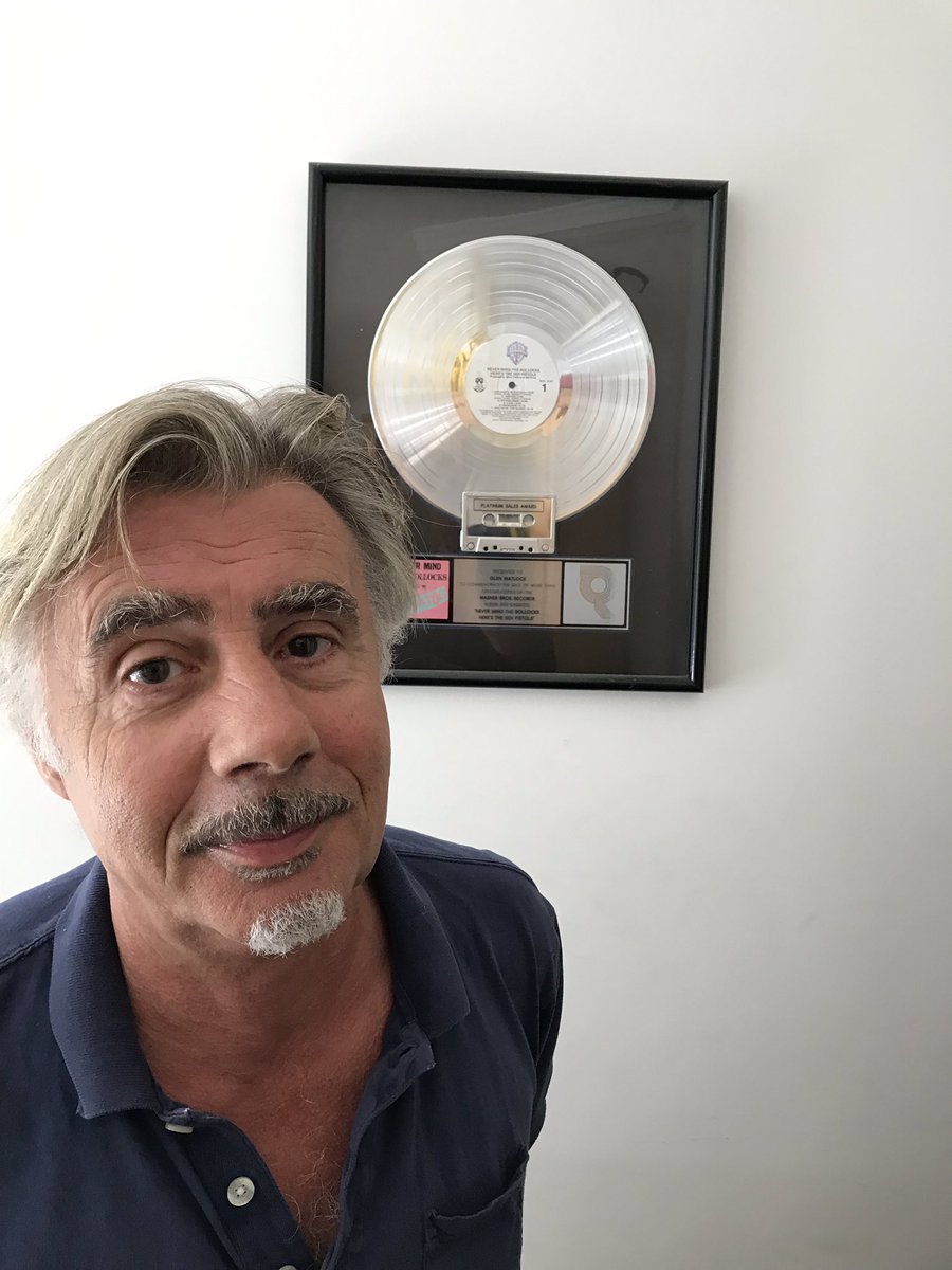 Popupmusic1's tweet photo. Cooking up something special with Glen Matlock ✨🎸✨🎸✨@glenmatlock1 #songwriting #production #sexpistols_official #platinumdisc #popupmusic #glenmatlock https://t.co/YuoF1tjN9k