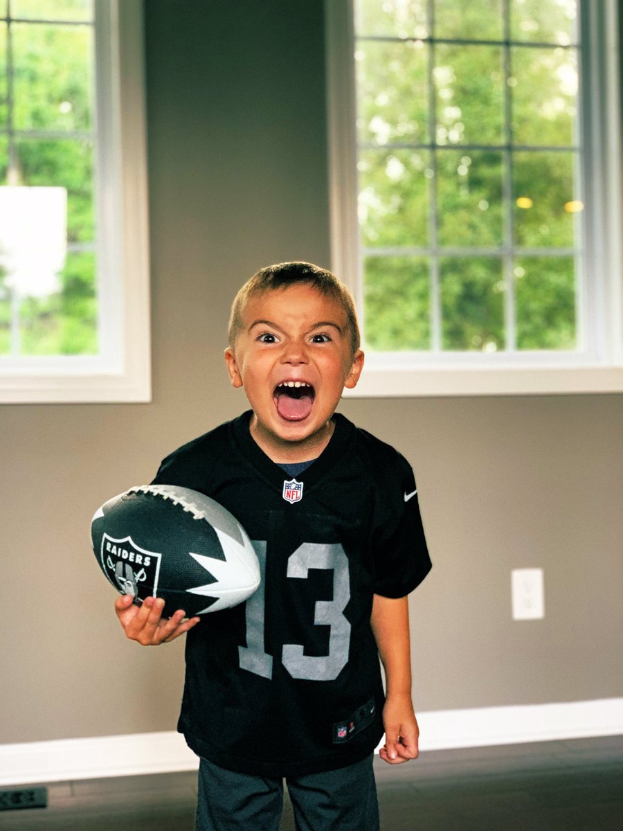 raiderdigi13's tweet photo. @OaklandAboveAll @YourboyQ254 let’s go boys!!!  Today we start our new future!!!  As always thank you for all your amazing Raider content and hard work.                   #RaiderNation in Jersey And The 4th Generation of this Raider family is READY!!! https://t.co/QdZKY5bSxP