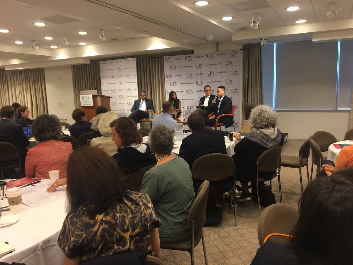 UJAfedNY's tweet photo. “Because someone leaves Rikers Island doesn’t mean Rikers Island leaves them. It costs $300k per person, per year to keep someone at Rikers” Vidal Guzman, (@JustLeadersUSA) discussing mass incarceration. #CriminalJusticeNY https://t.co/uZFeQAmvW1