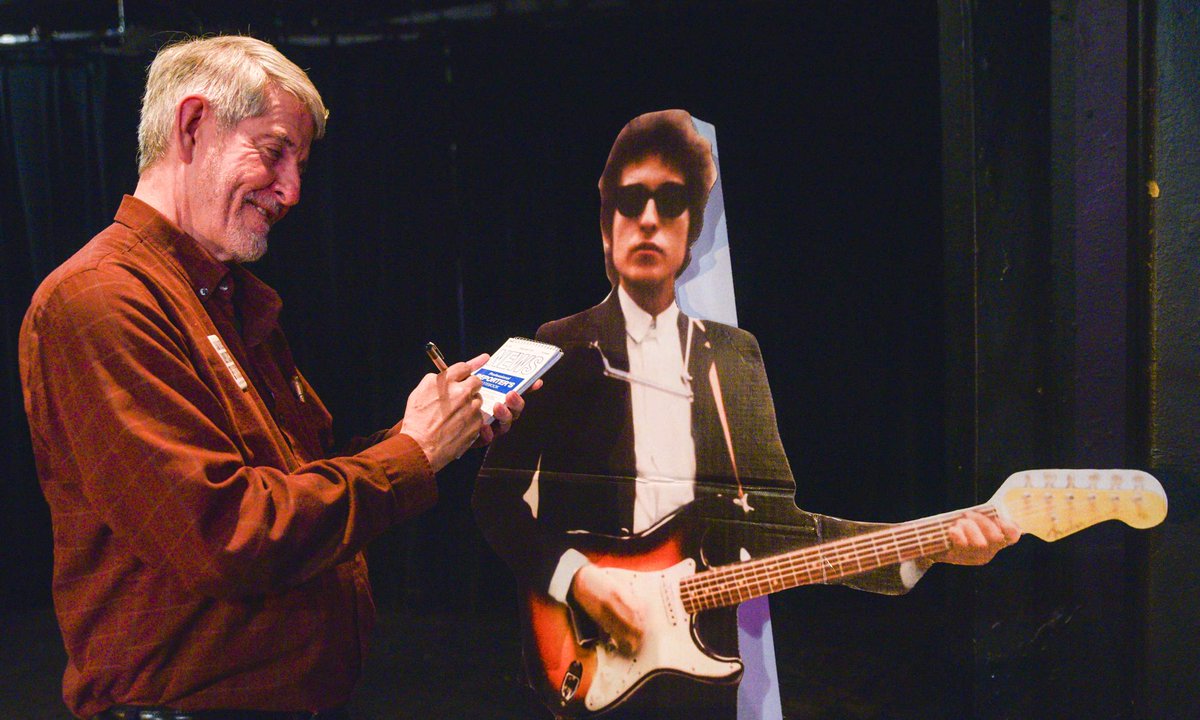 ennyman3's tweet photo. #Dylan #DuluthArt #DLH #ennyman #AmWriting #SundayThoughts Just posted some thoughts on Dylan's sense of humor, and the song I Shall Be Free No. 10. https://t.co/3ZlBdQqdfn https://t.co/N50JRQAJC2