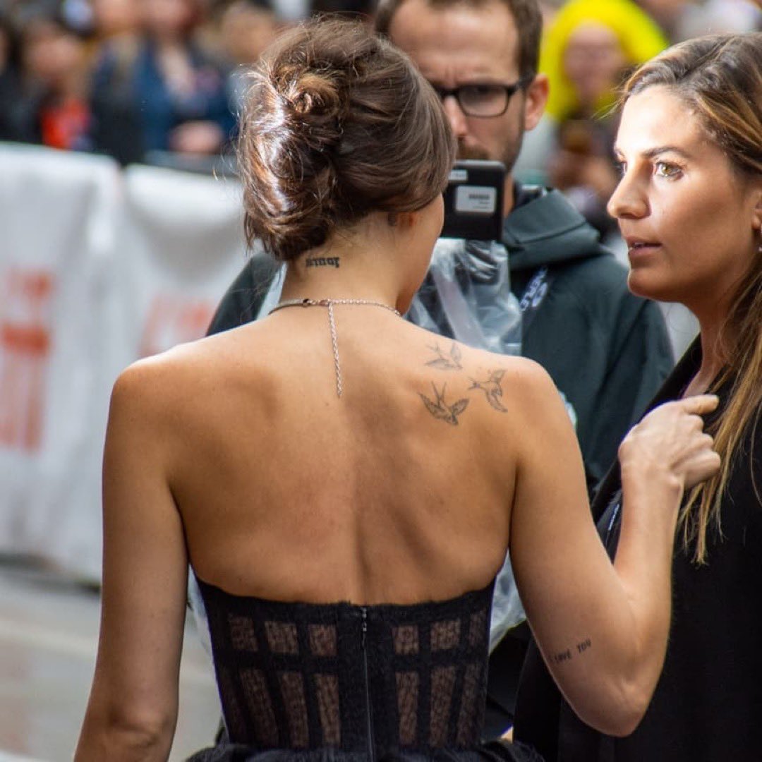 Dakota Johnson 360° on Twitter: "Beautiful new pics of #DakotaJohnson  during premiere of #TheFriend during #TIFF19 ♥️ . . REPOST 📸•  @candid_toronto ”Dakota Johnson sporting a bare back dress and revealing a