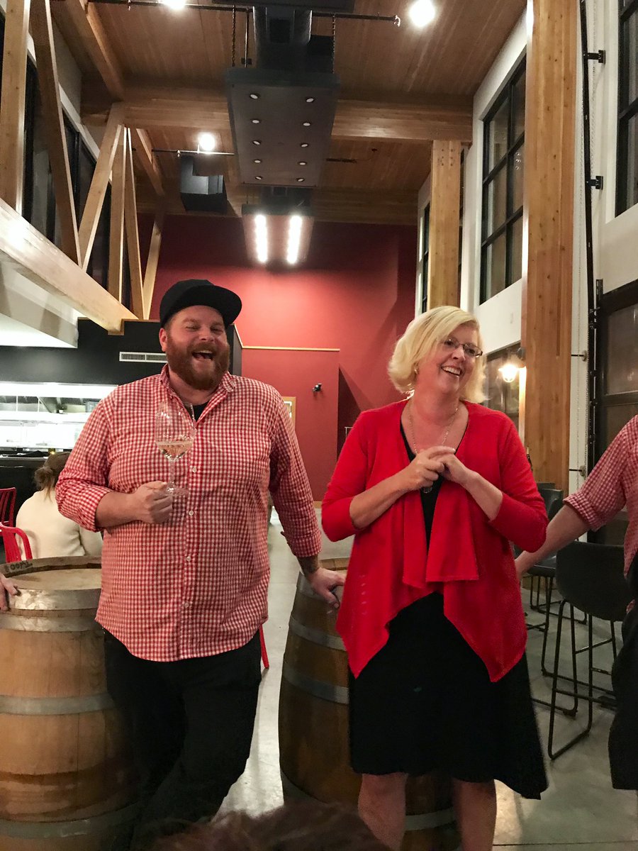 The four course dinner at @TimeWinery was the perfect ending to a fabulous day of wine tasting 🍷Delicious and flavourful! #bcwas #benchbunch2019 #winedinner #timewinery #bcwines #naramata