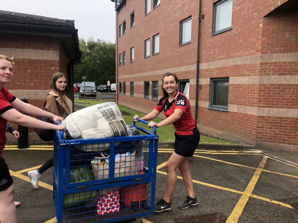 UCLanWomenRugby's tweet photo. Move in day was a SUCCESS! Massive thank you to all the girls that came to help! Sports fair Wednesday 👀🏉 —- #uclan #uclandoit #uclanwomensrugby #womensrugby #freshers #freshers2019 #uclanfreshers #womensrugbyunion https://t.co/KJp8qYaD4t