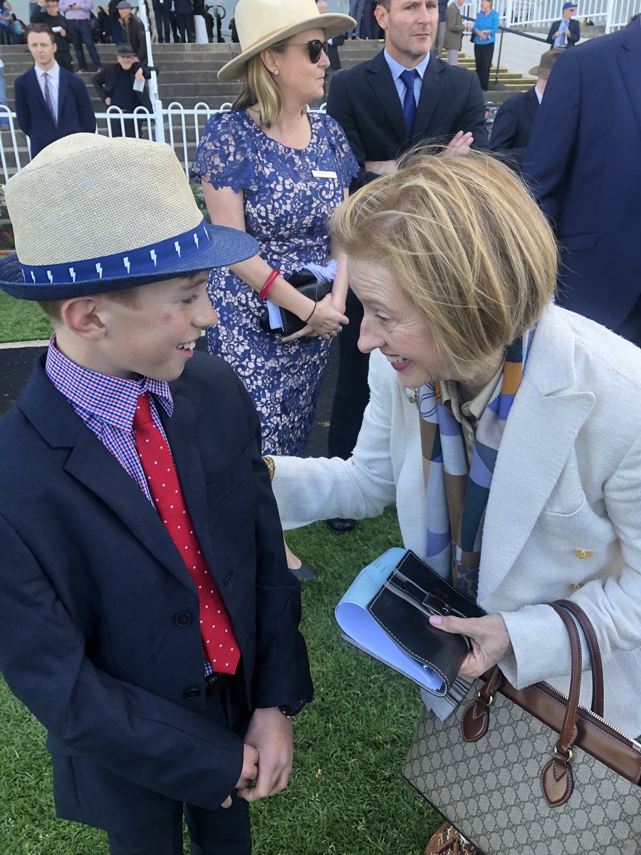 chris pearce tweet media