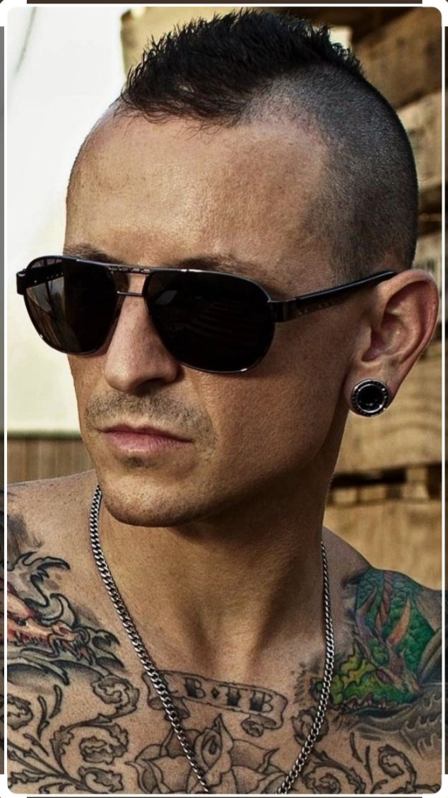 BinneyLouise's tweet image. Cannot begin to explain how much i adore this gorgeous man. My heart literally aches for you @ChesterBe, you've made me sing, dance, laugh, love, smile & cry. Your tenderness will never be forgotten ๐๐ฆ๐ญ๐