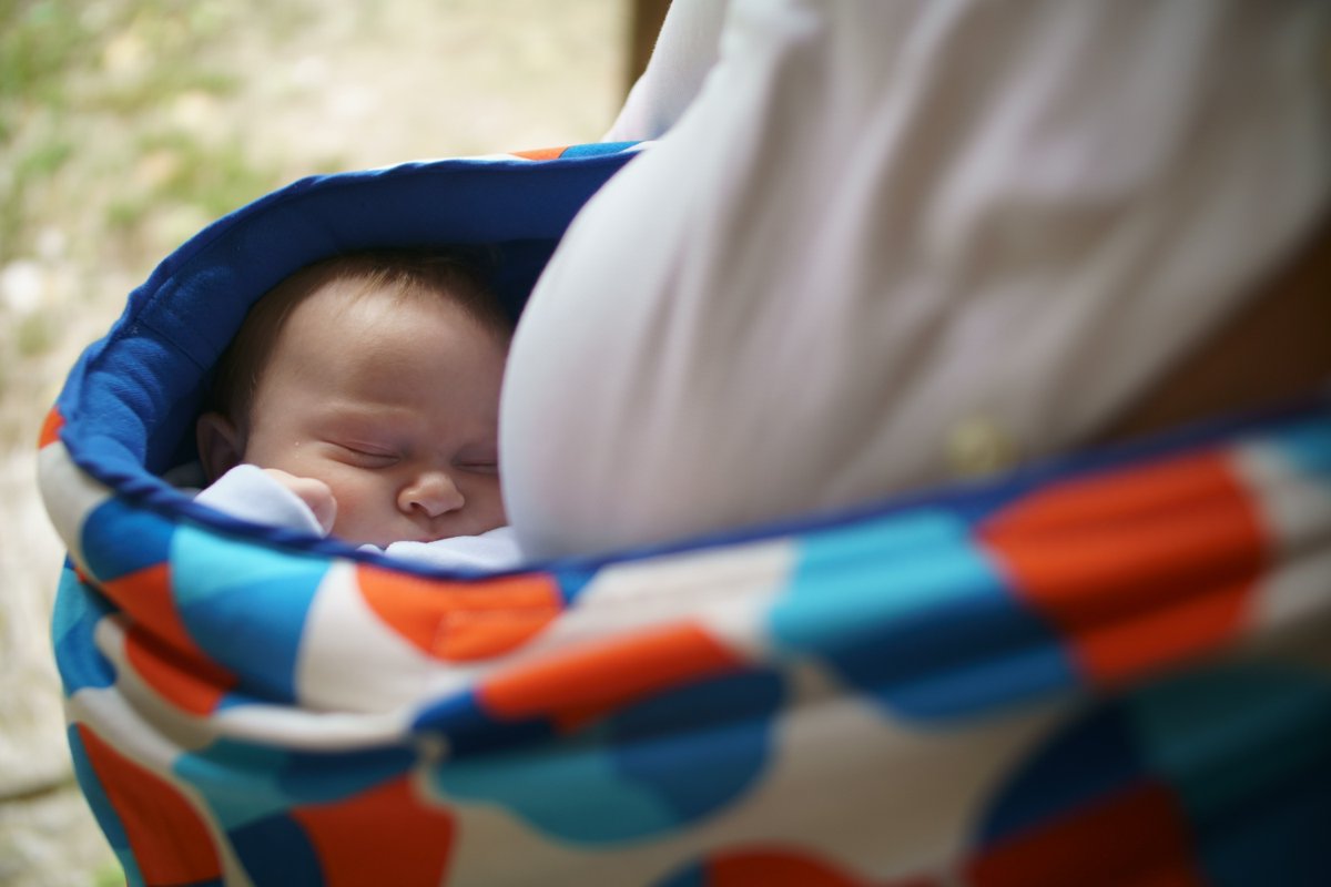 Hace más de 10 años, en los días en que planificábamos cómo iba a ser Siborori, cuál sería su propósito, cómo trataríamos de impactar al mercado y a la sociedad, tomamos la decisión, con convicción de promover la Crianza con Apego.