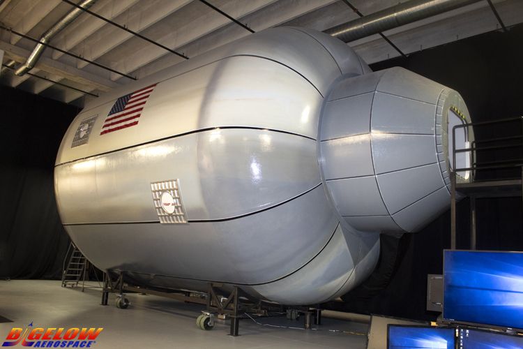 GLScienceCtr's tweet photo. Happy Great Science Sunday! @NASA is putting space habitat prototypes to the test! Check out the #B330 from @BigelowSpace!
Looks like our Great Science Academy scholars might have a few ideas for NASA?? Check out their Mars base designs below! 🚀 💗
https://t.co/PQHa0MigDE https://t.co/zDUB6ULaKM