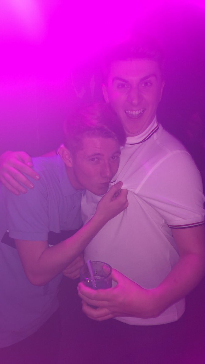 WheelyGoodFC's tweet photo. NEW SIGNING: The board worked their magic in Havana and signed a quality player in @willjones_9 last night. Will is a little smackhead and can sort the lads out with some pre match boosters 🔑 Up the Jones #HavanaLegend #KissTheBadge #WillNeverPlayAGame https://t.co/nUZ1EIePl1