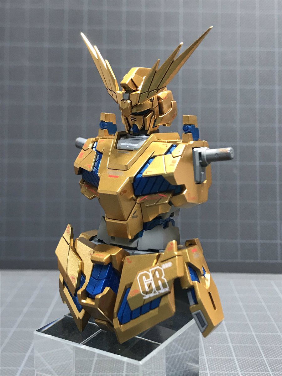 フェネクスを作る⑥ デカール貼り終わりました(^^) HGユニコーンの