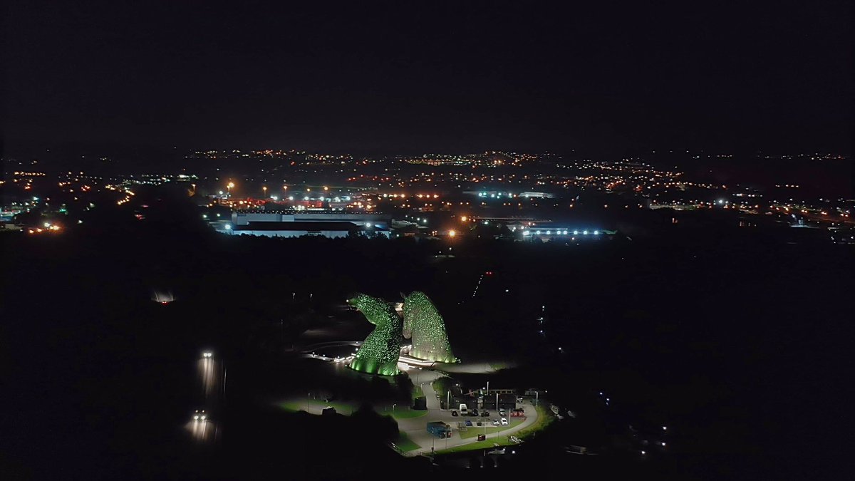 _ourtour's tweet photo. The kelpies looking over the lights of Falkirk. #falkirk #falkirkkelpies #visitfalkirk #thekelpies #scotland #scottish #scottishlandmarks #scotlandphotography #ourtour #scotlandsites #thisisscotland #scottishartist @HelixFalkirk @VisitScotland @falkirkcouncil @VFalkirk @FCTrust https://t.co/NqT9KhEqux