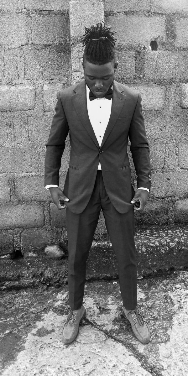 De_mirvmexo's tweet photo. Happy Sunday my twitter family let's do Sunday trend,drop your sunday pic hear with has tag #sundaymove https://t.co/4uX7ftmtOC