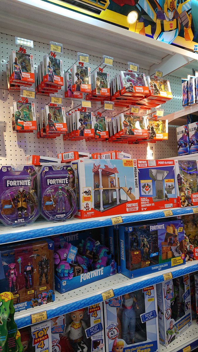 storage shelf roblox