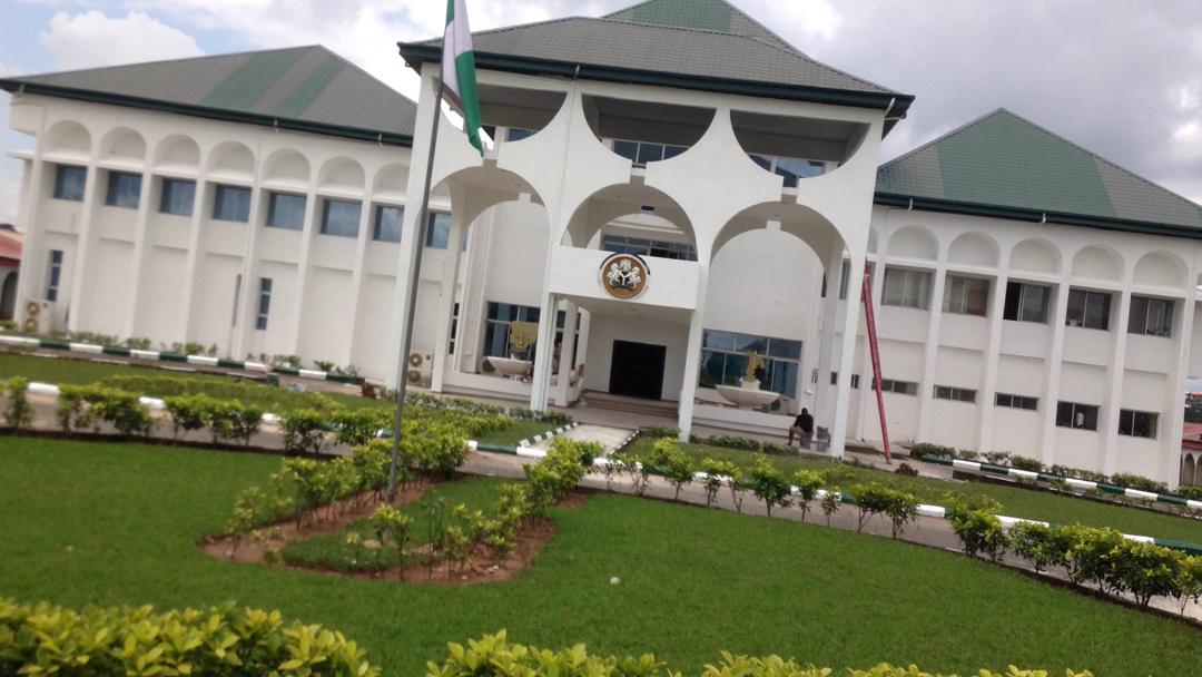 AbiaHouse's tweet photo. The New Face of the Abia State House of Assembly under the Leadership of the Abia State House of Assembly Rt.Hon Chinedum Enyinnaya Orji MNSE.

This Chambers was built in 1993 and since then,this is the first time the House is taking a new look   not just "repainting" . https://t.co/IsmPe9zcNG