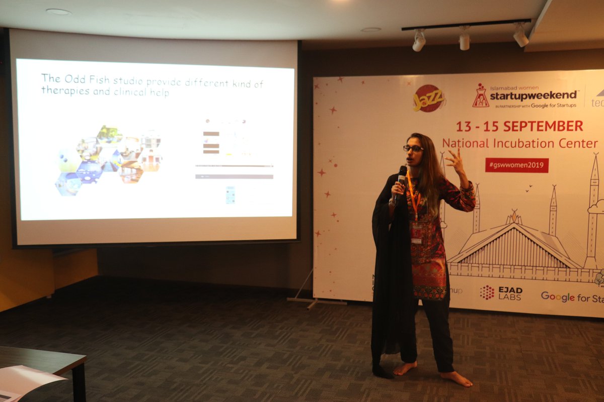 nic_islamabad's tweet photo. The next startup to pitch their idea is Odd-Fish. The founder is addressing the issue of rising suicide rates in Pakistan.
#DreamBuildRise #swisb #swisbwomen #GlobalSWWomen https://t.co/5eVYLOu22j