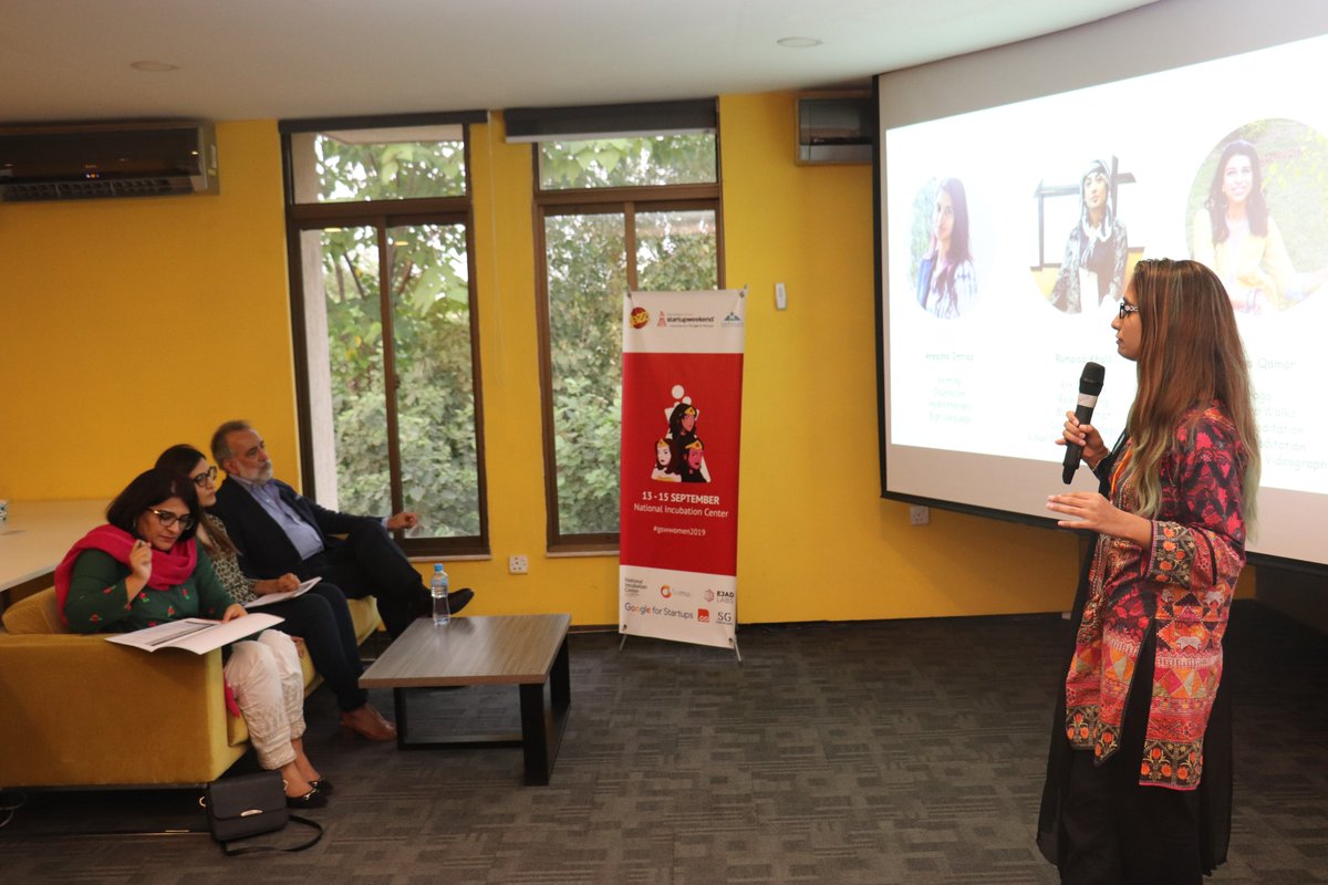 nic_islamabad's tweet photo. The next startup to pitch their idea is Odd-Fish. The founder is addressing the issue of rising suicide rates in Pakistan.
#DreamBuildRise #swisb #swisbwomen #GlobalSWWomen https://t.co/5eVYLOu22j