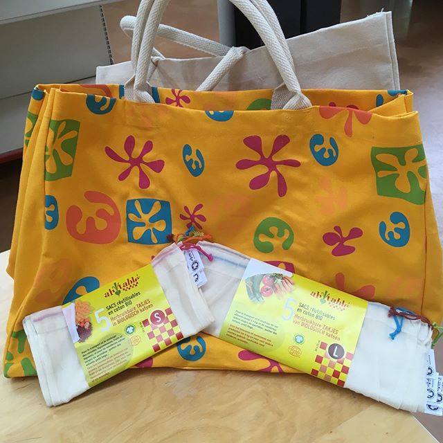 LFourmiliere's tweet photo. 🐜la Fourmiliere🐜 le supermarché coopératif de Saint Étienne favorise l’éviction du plastique de notre quotidien.  Vous trouverez, à petit prix, des sacs, taille S, L, XL, et des cabas réutilisables en coton bio pour transporter fruits, lé…
https://t.co/3CitLgIEuK https://t.co/cSHSpVHn26