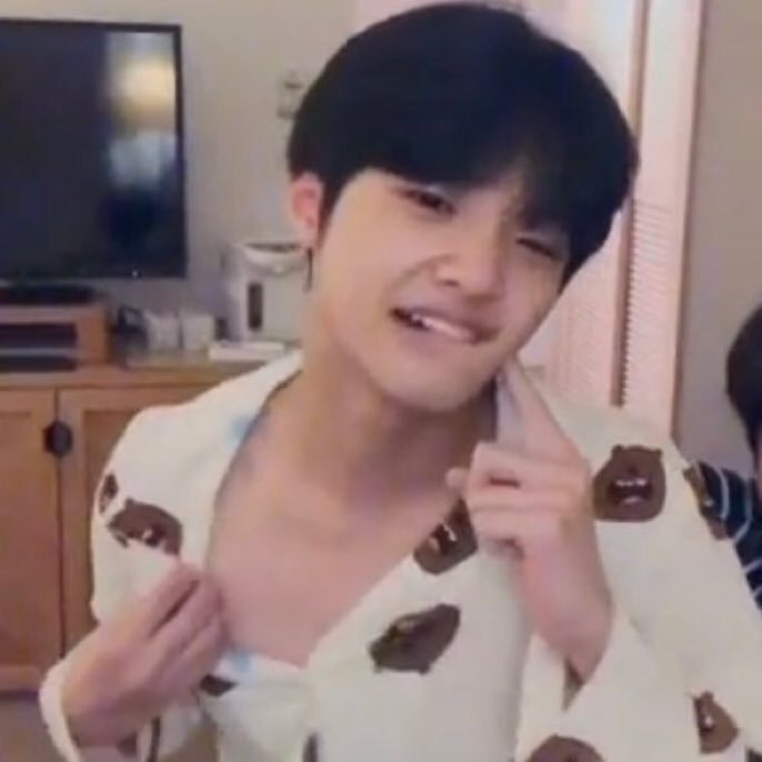 jimbei oppa. tweet media