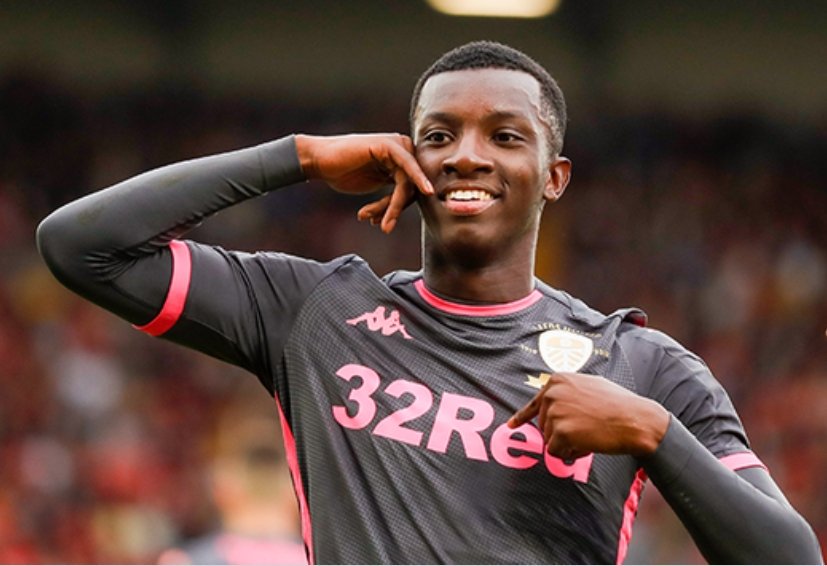 El_Loco_Jo's tweet photo. All credit to Barnsley, they gave us the best game we've had so far this season. The away kit keeps up its 100% records and Leeds go matching on. Great result, well done lads!!! #lufc #BARLEE #BarnsleyFC https://t.co/yhHQNclr0k