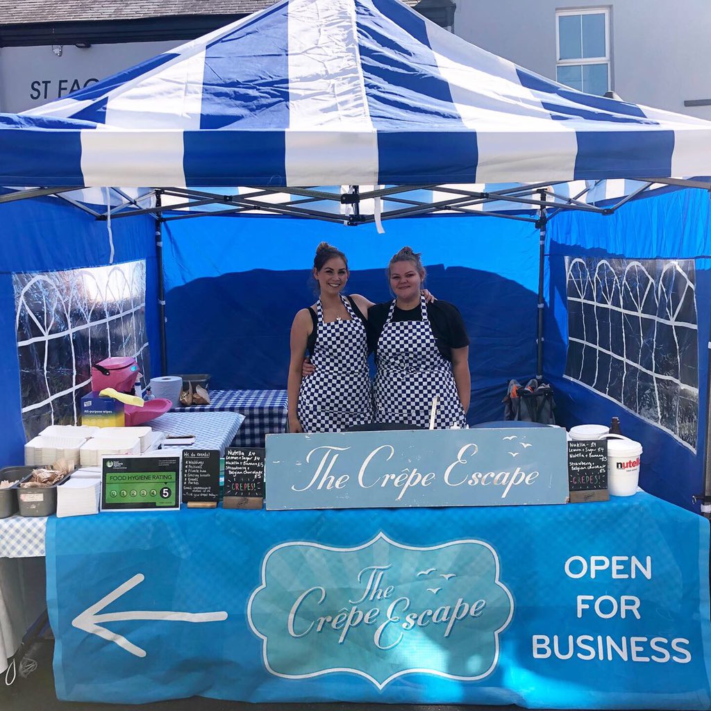 Back at Penarth picnic having a great time! #thecrepeescape #crepes #crepeescape #penarth #penarthpicnic #picnicpenarth #cardiff