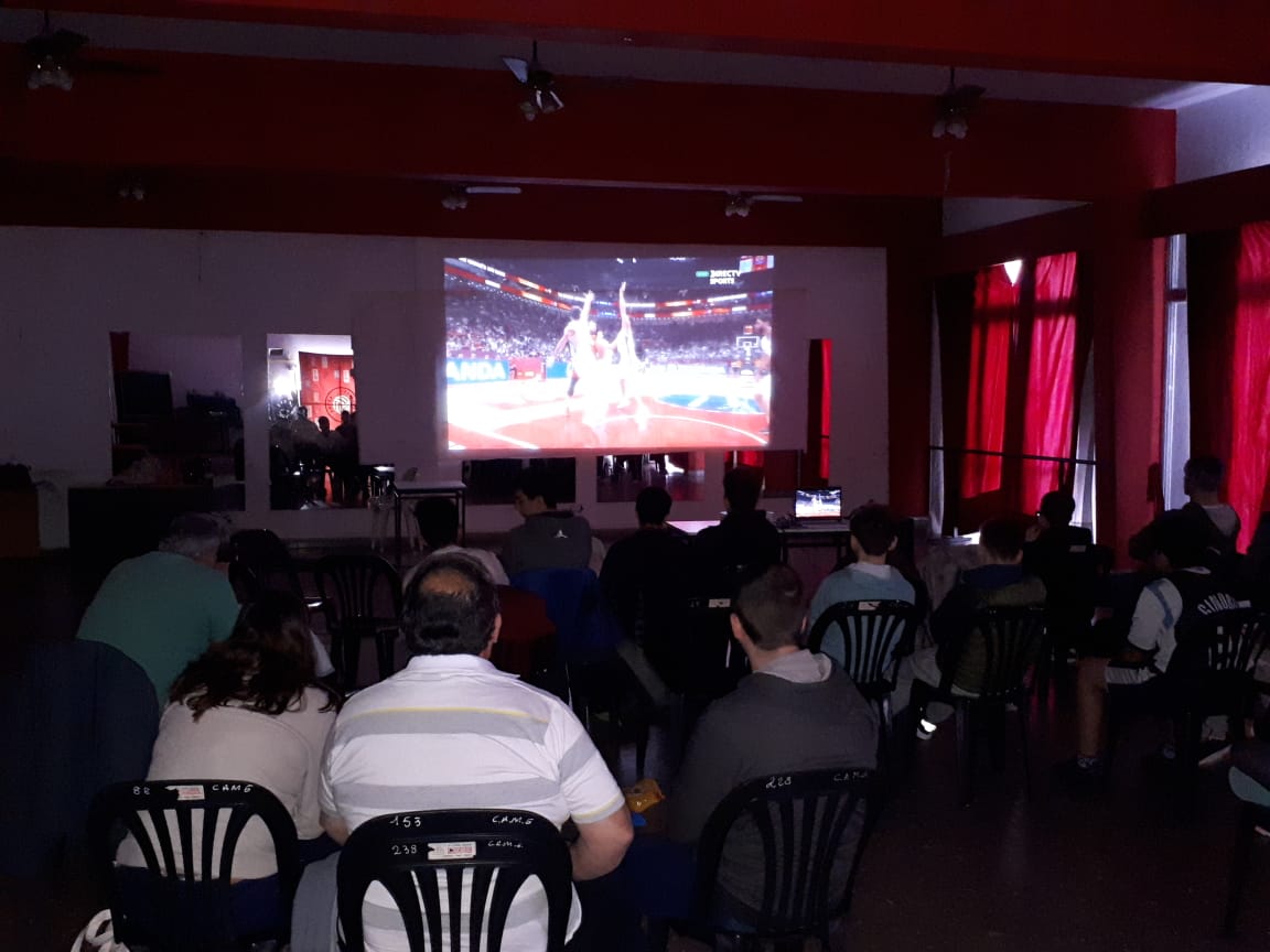 Basquet Monte Grande (@basquetcamg) on Twitter photo A full en el Club Atlético Monte Grande siguendo a <a href="/cabboficial/">Argentina Básquet</a> #vamoscamg #somosargentina <a href="/Jeballesteros/">Juan Ballesteros</a> A full en el Club Atlético Monte Grande siguendo a <a href="/cabboficial/">Argentina Básquet</a> #vamoscamg #somosargentina <a href="/Jeballesteros/">Juan Ballesteros</a>
