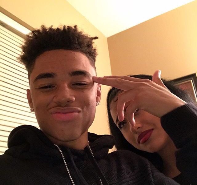 BadestMelanin's tweet photo. https://t.co/cdMJPGJfZi