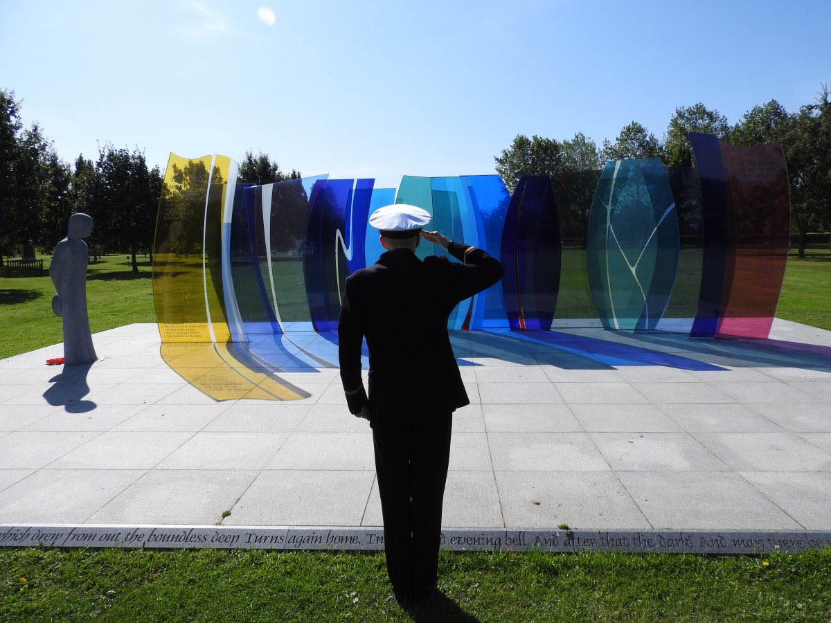 GM73's tweet photo. The Naval Service Memorial at the National Memorial Arboretum yesterday. #navy #memorial #sailor #remember #sculpture https://t.co/AaTxF1XhIe