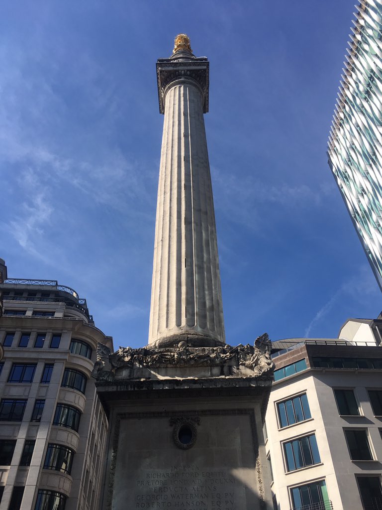 lizzy_goodman's tweet photo. The start and finish of The Great Fire of London on a sunny Sunday in September (probably nicer than September 1666) https://t.co/lxrVVbNMS0