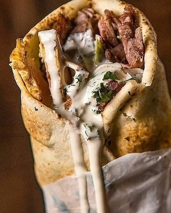 zees_grillz's tweet photo. My people my people..zees is back and bettter o..our kitchen is opened to receive all ur orders. Dm or call 07017335573 to place all ur orders. Thanks. #SundayThoughts #SundayMorning #SundayMotivation #abujatwittercommunity #Tbillion https://t.co/wQ4JvTMs9t