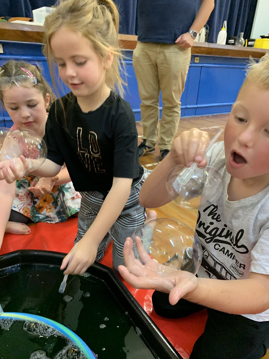 BigScienceUk's tweet photo. Such a fab Big Science birthday party today where we launched our new extra activity “bubble science” it was a big hit with these amazing children 👍🏼 #scienceisfun #childrensentertainment #northeast #startabusiness #ukfranchise #sundayblues #sundaymotivation #havefunwhileyouwork https://t.co/VCcVSulyHB