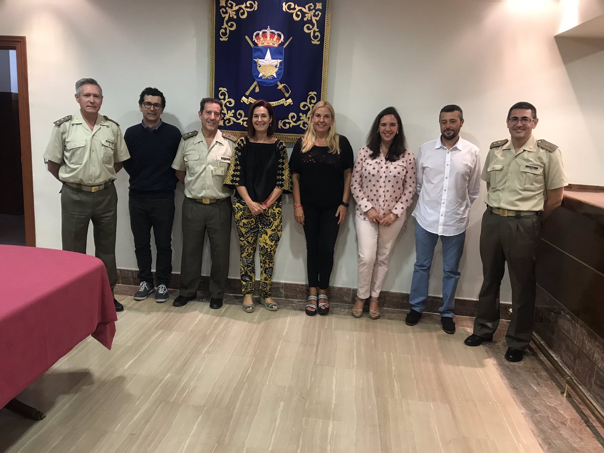 GeomaticaUPV's tweet image. El pasado viernes, la dirección de la ETSIGCT de @UPV visitamos en centro Geográfico del Ejército. Fantástico recibimiento del  director y jefes de área del centro, y del subdirector general de administración periférica. @Defensagob @EjercitoTierra  #geospatial #geotechnology