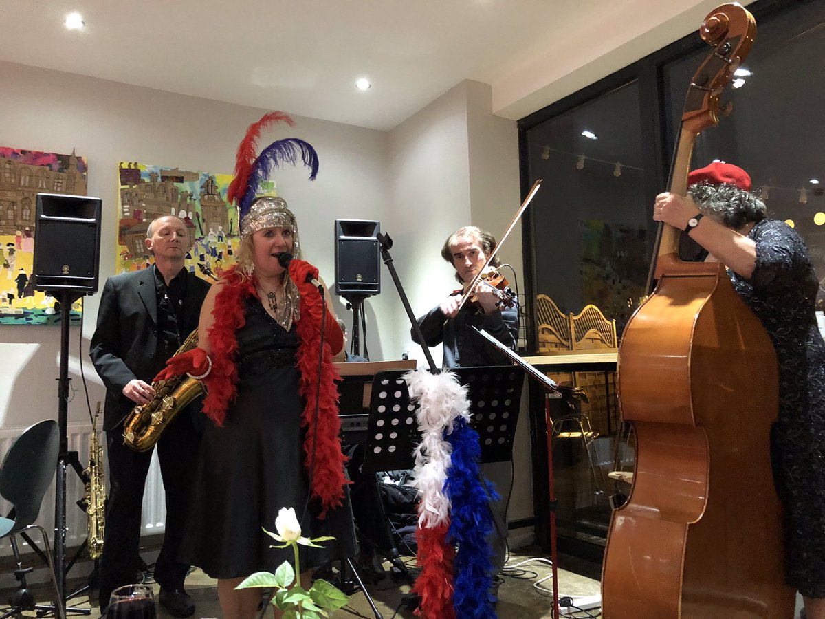 SaltsWalks's tweet photo. #FullHouse at the Higher Ground for the Lucienne de Ville #Saltaire #SaltFest19 event. A special mention for Carole Moss, vertically challenged by her instrument, didn’t fret, just stood on a box. A surprise bouquet for #SaltFest stalwart, Ros Garside. #OnAPedestal https://t.co/ST7vlFzozK