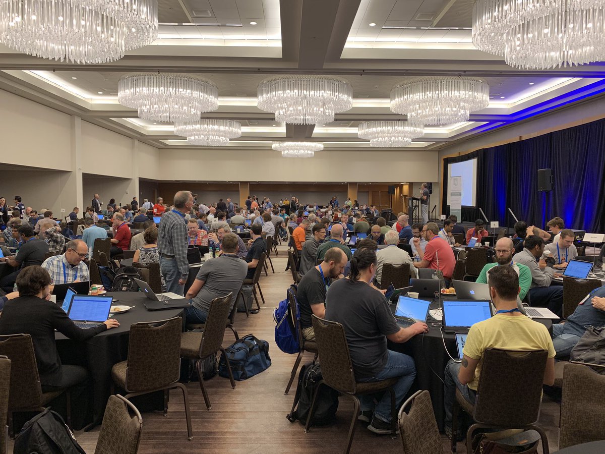 Getting down to it at #fhir connectathon at #hl7wgm - biggest ever!