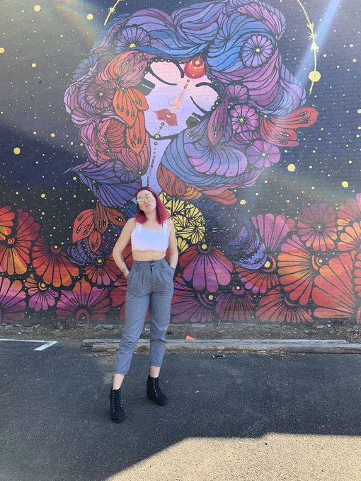 3 pic. i am so proud of my body and how i look. i love being in love with myself and i love feeling powerful
