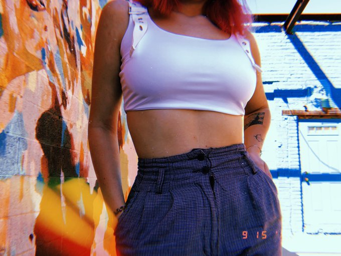 1 pic. i am so proud of my body and how i look. i love being in love with myself and i love feeling powerful