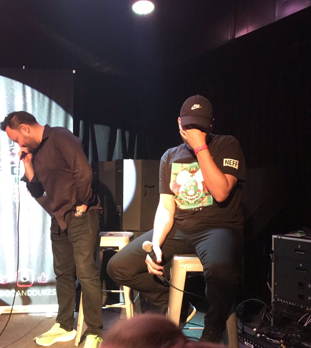 Slizzaght's tweet image. These pictures sum up last night’s @BigOandDukes show pretty well. Show was a 10. The Bossman’s stage presence was fantastic. @chaddukes @drabtshirt #KneeKnockers #StringCheck