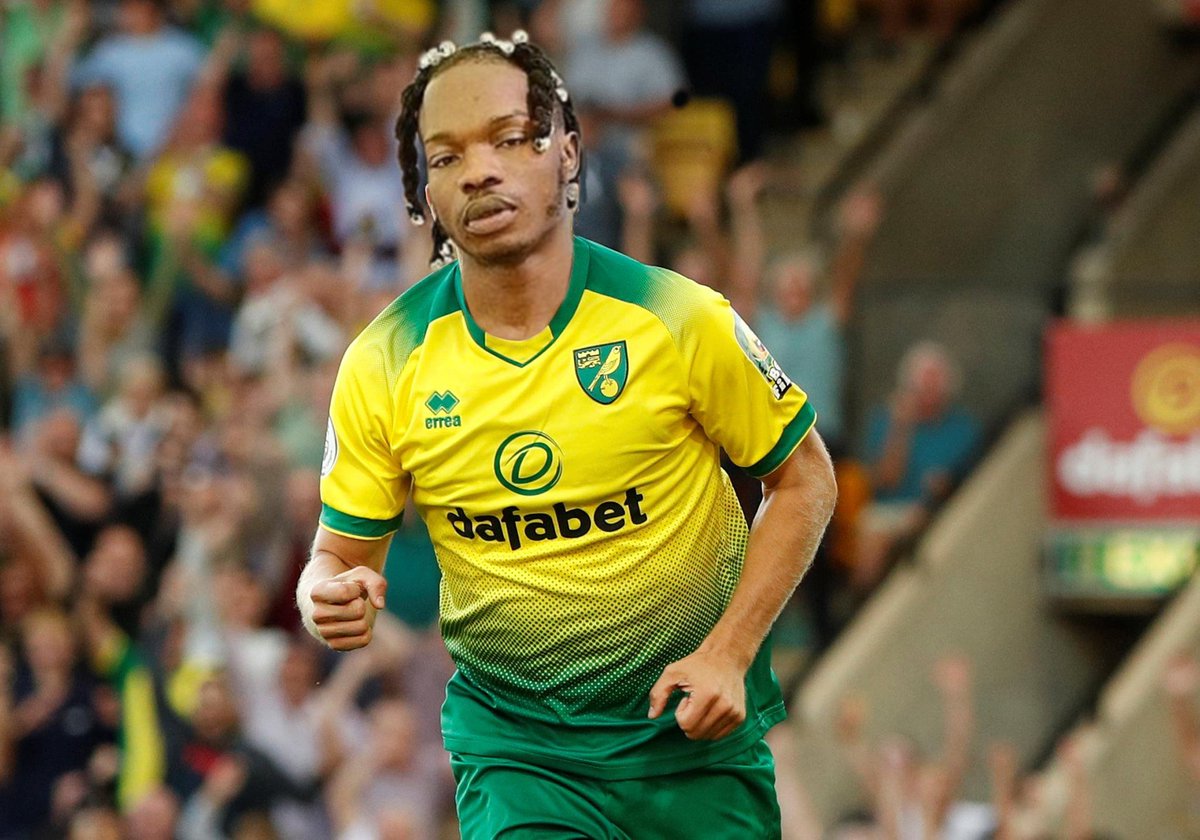 thatblackflair's tweet photo. Naira Marley spotted in yesterday's match #WATARS #Tbillion https://t.co/2WYDpnPvIH