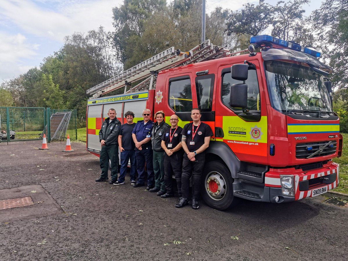 Cameron Bike Training tweet media