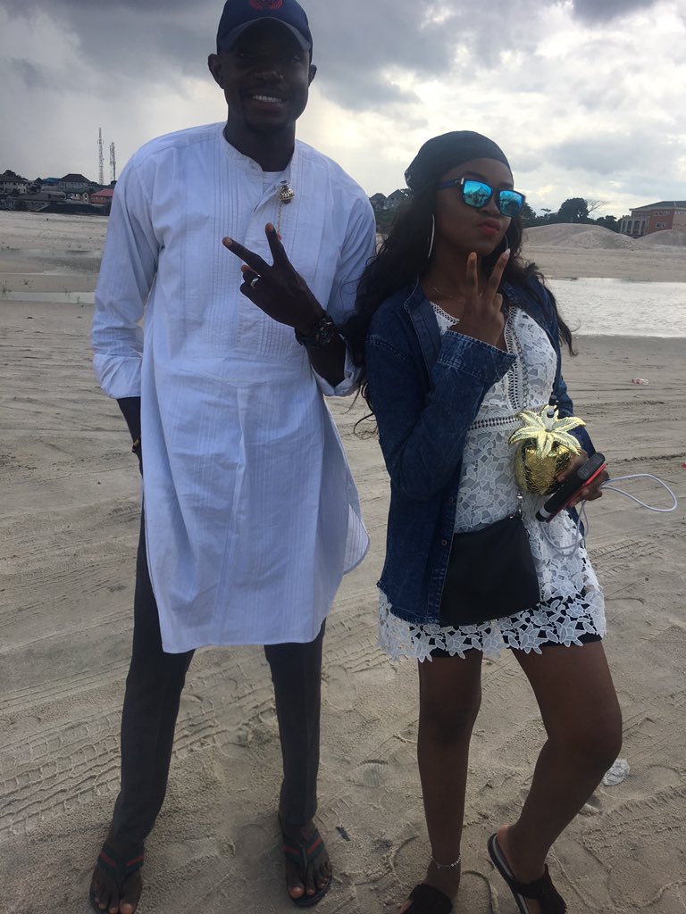 Mr_alayi's tweet photo. What did you hear about Female OAPs In Portharcourt ? #myvillagePeople https://t.co/Vxakie4JzZ