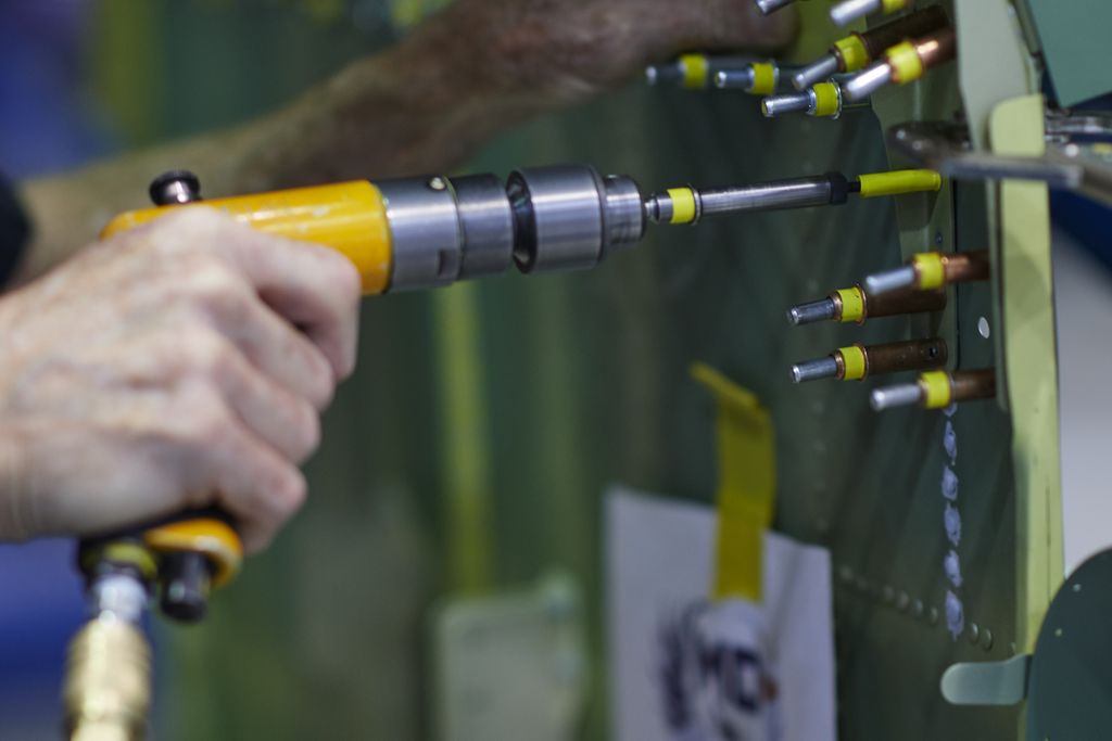 MDHelicopters's tweet photo. Skilled and experience hands are a necessity when it comes to the manufacturing and assembly of the iconic #MDHelicopter.
#MDHI #AmericanMade https://t.co/N6kZi7ras7