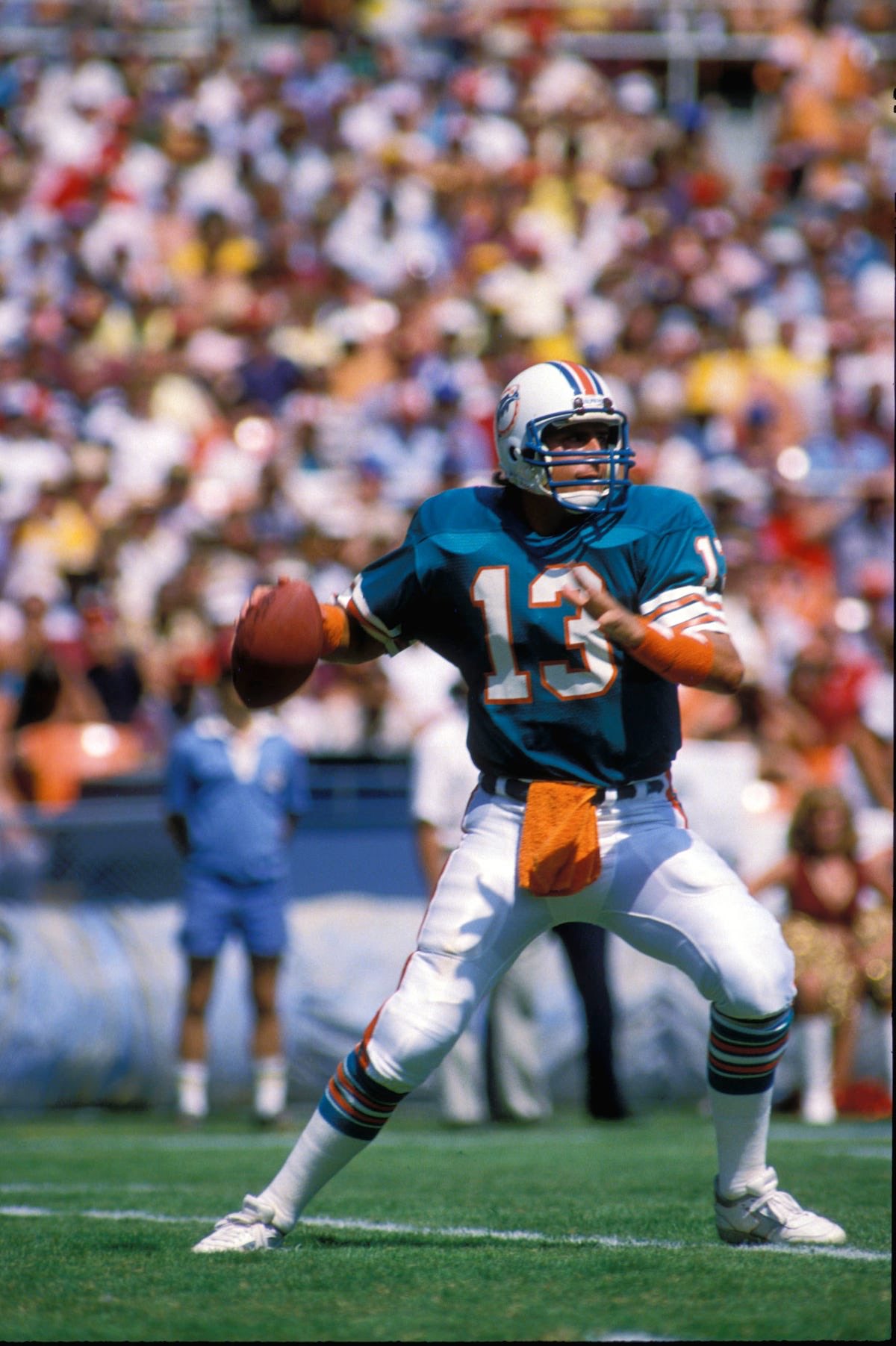 A very happy birthday to HOFer, the great Dan Marino!!! 