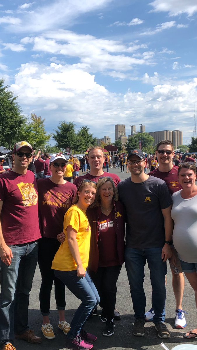 ganley_terry's tweet photo. Gopher Swim/Dive breeds success and friendships forever ⁦@XOXOdmberve⁩ ⁦@Russ_Payne86⁩ ⁦@ErikaBWood⁩ ⁦@WolfmanWood⁩ ⁦@mikewoodson⁩ https://t.co/MttpiOssDL