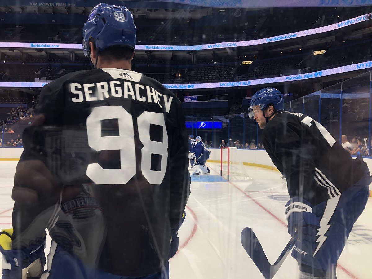 phteventho's tweet photo. We made it! #BoltsFanFest https://t.co/K6QUyKXa9l